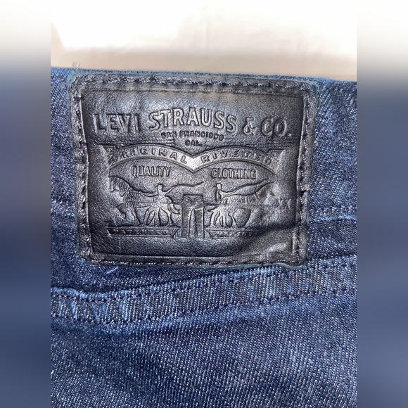 Dark Blue Denim Jeans By Levis - Picture 7 of 10